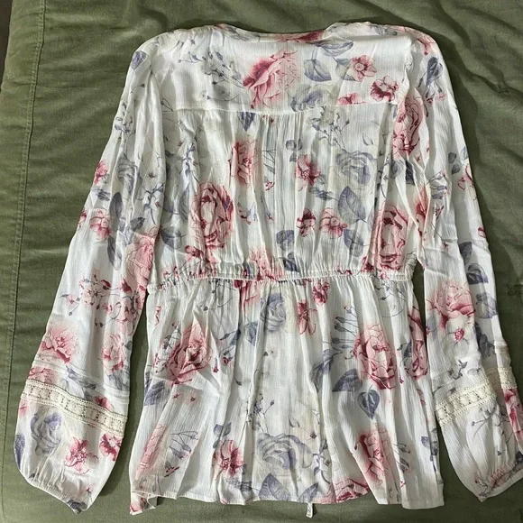 American Rag blouse shirt top buttons flowing long sleeves drawstring waist O-18 - Picture 2 of 6